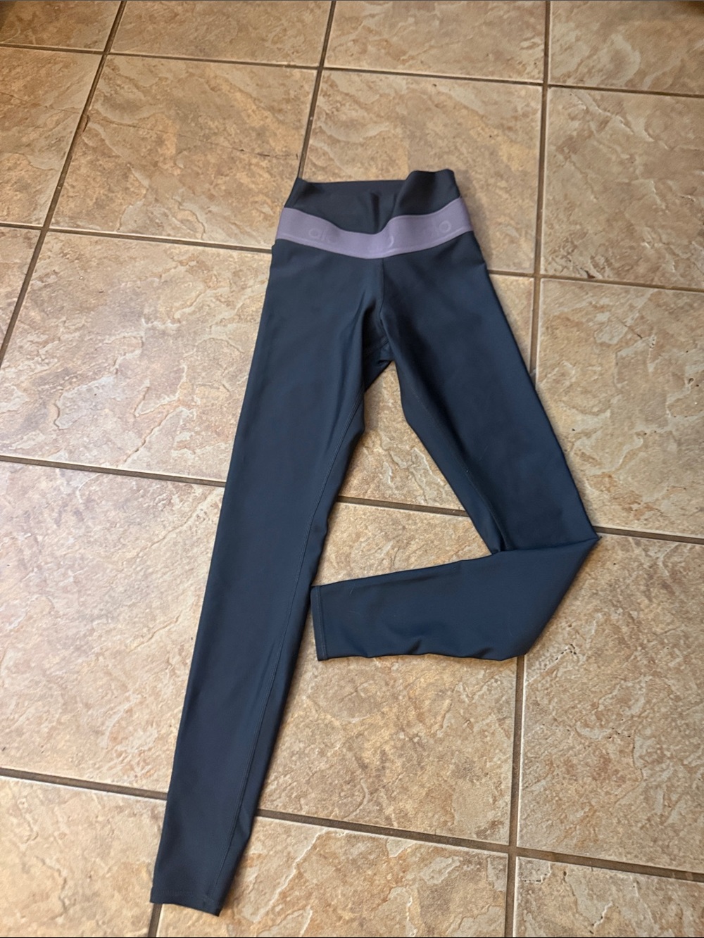ALO Yoga Black Leggings with Purple Waistband